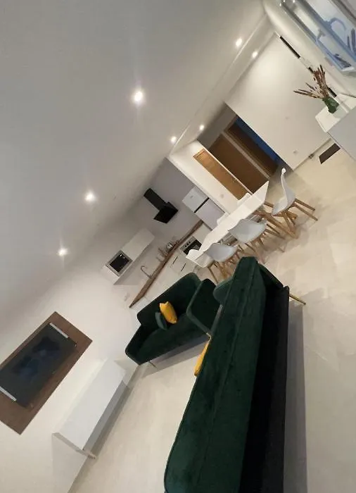 Maison Bella-1